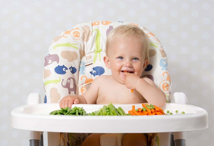 صندلی غذاخوری نوزاد